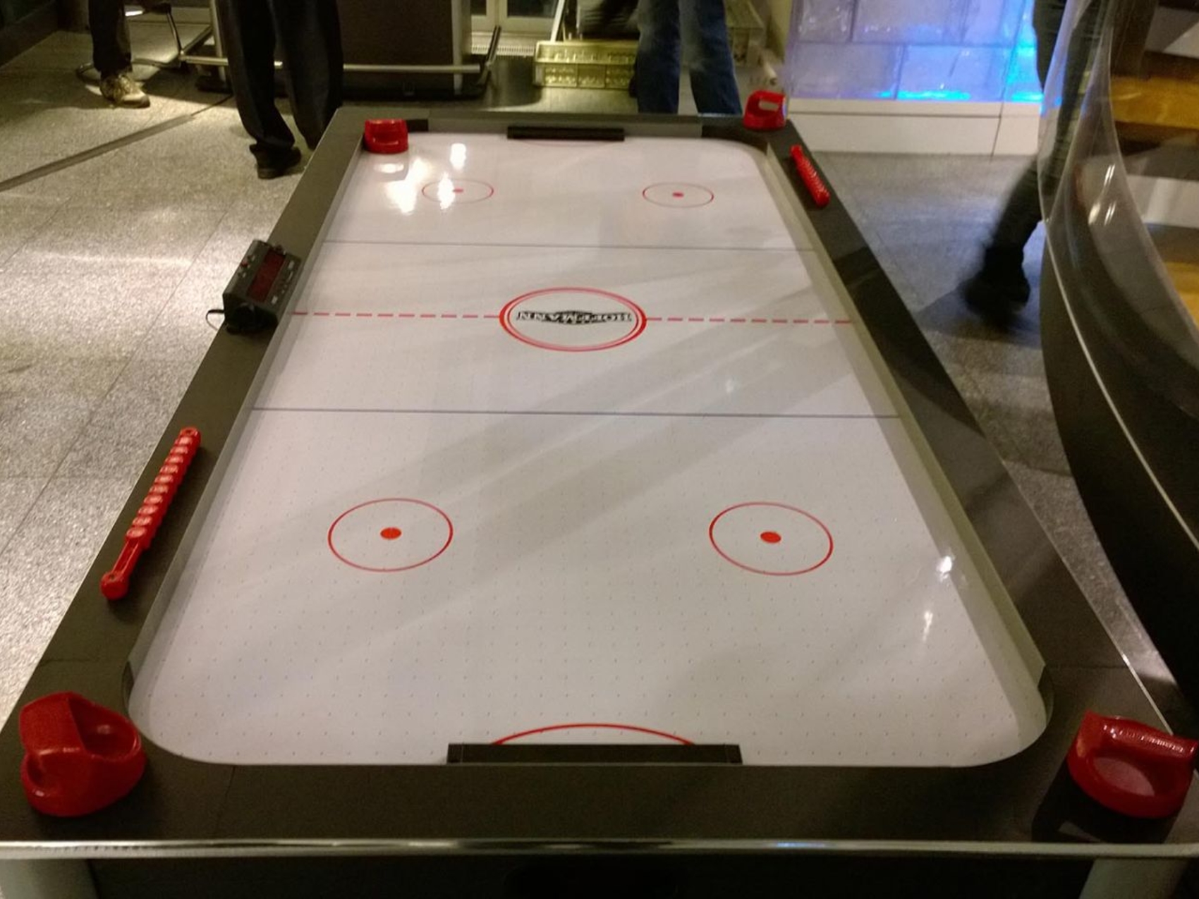 airhockey-tisch-www-eyeconcept-de-23010