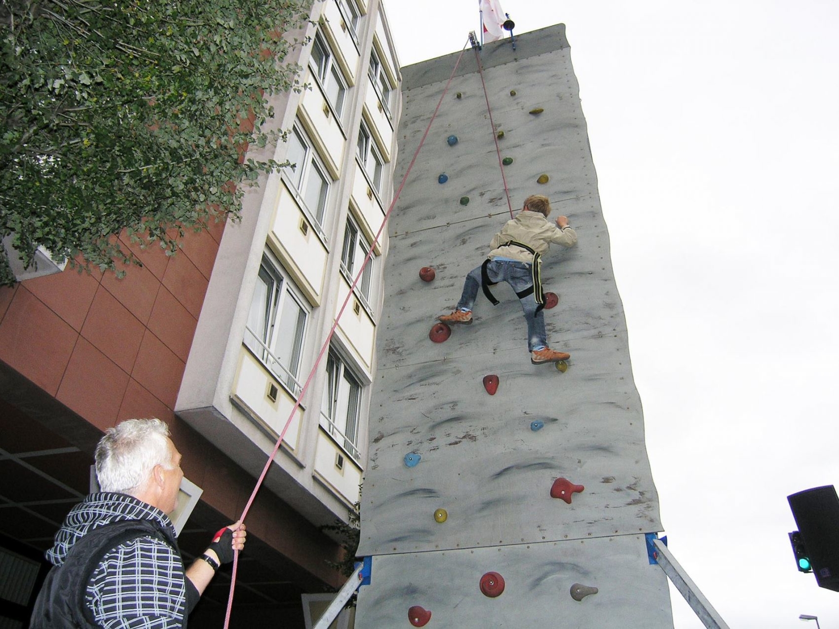 kletterwand-08m-www-eyeconcept-de-001