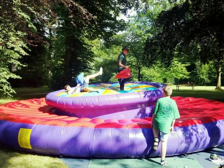 Gladiator-Fight-Knock-Out-American-mieten-768x576