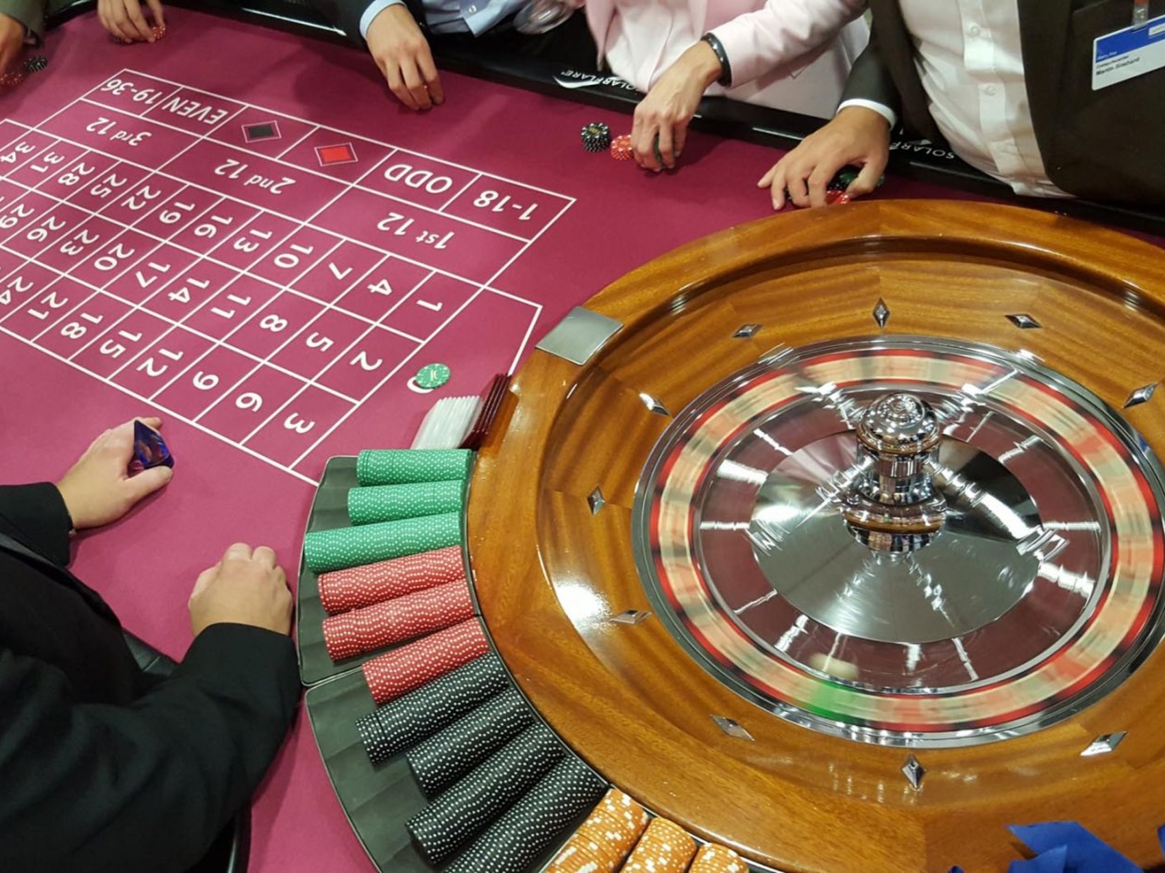 casino-roulette-00115