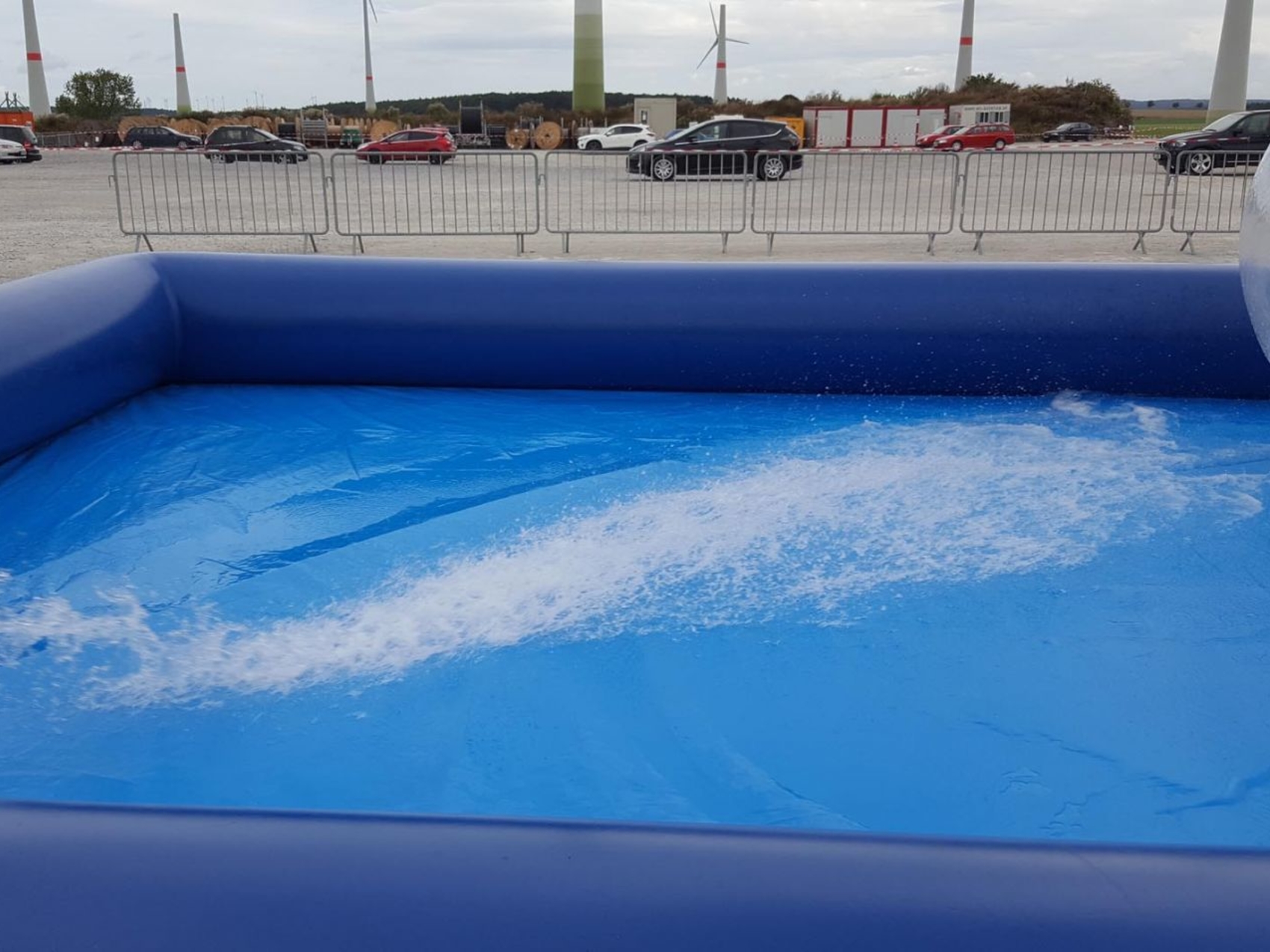 aqua-water-walking-balls-pool-www-eyeconcept-de-004