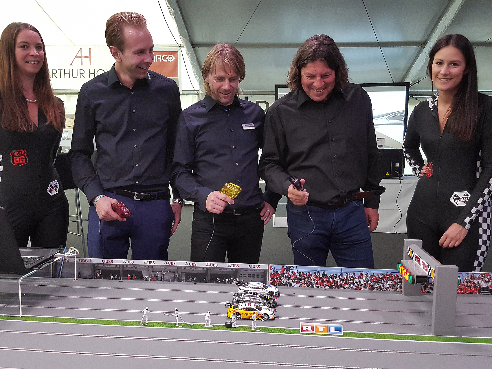 carrerabahn-slotfire-xxl_www.eyeconcept.de_2002