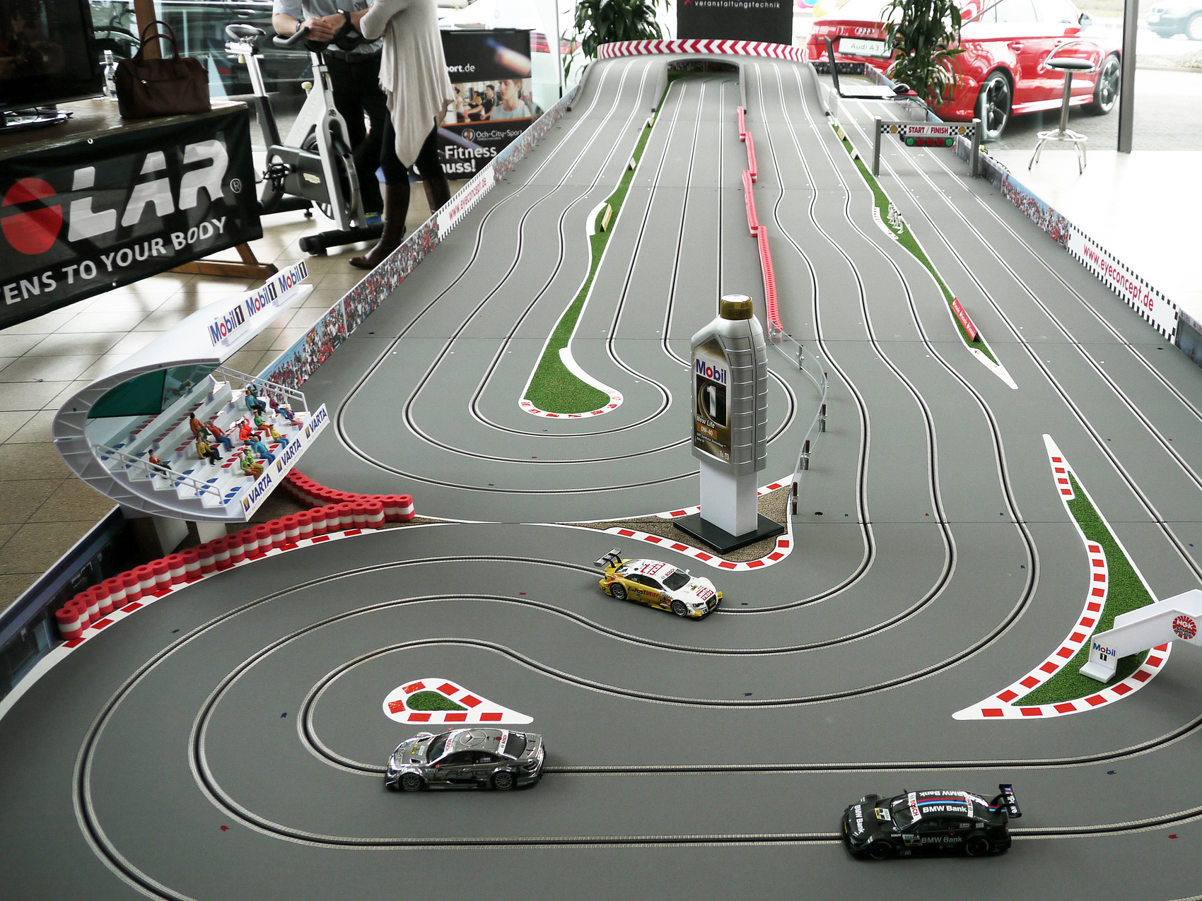 carrerabahn_xxl_2015_www.eyeconcept.de_021