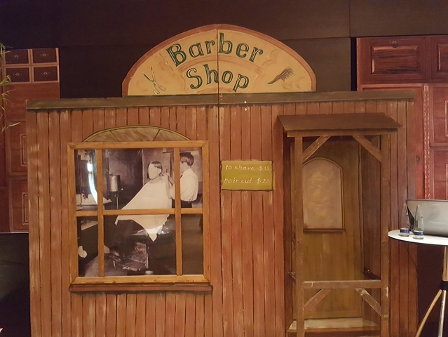 Western Kulisse Barber Shop mieten