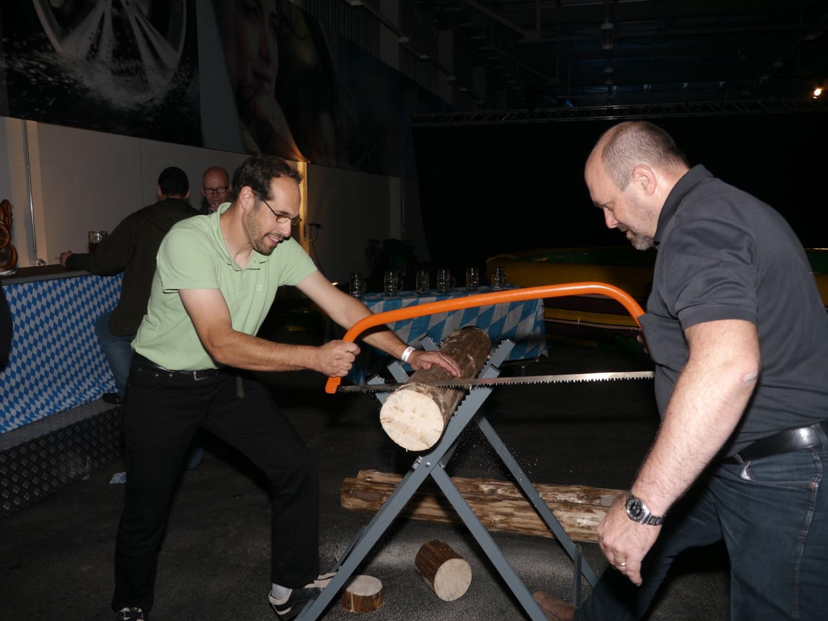 baumstamm-wettsaegen-20017