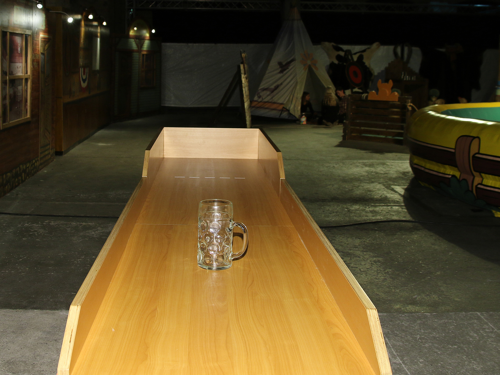 bierkrugschieben_www.eyeconcept.de_002