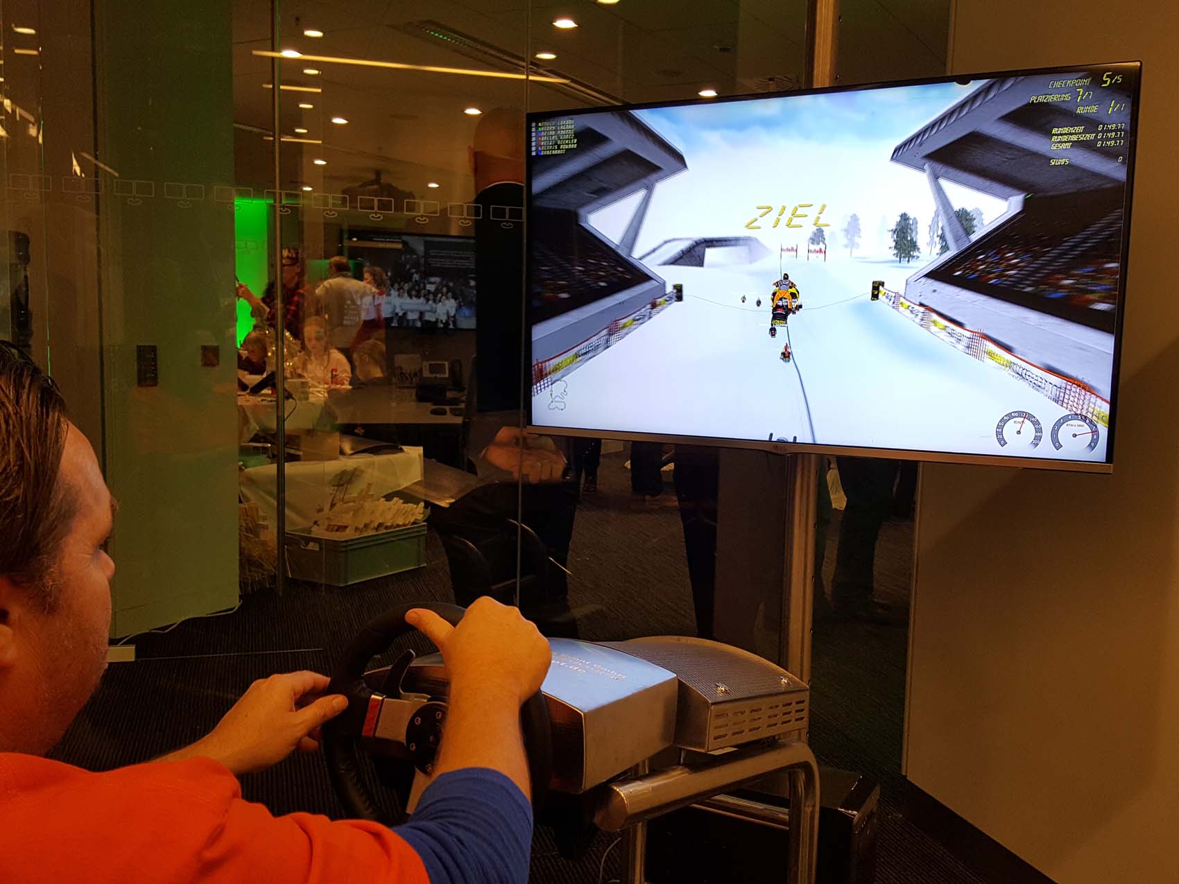 08-snowmobil-bob-simulator-eyeconcept.de