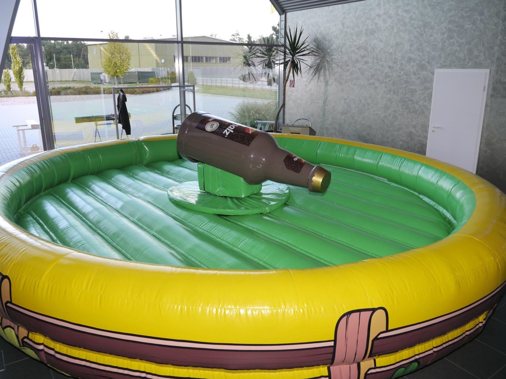 03_bottle-rodeo-3002