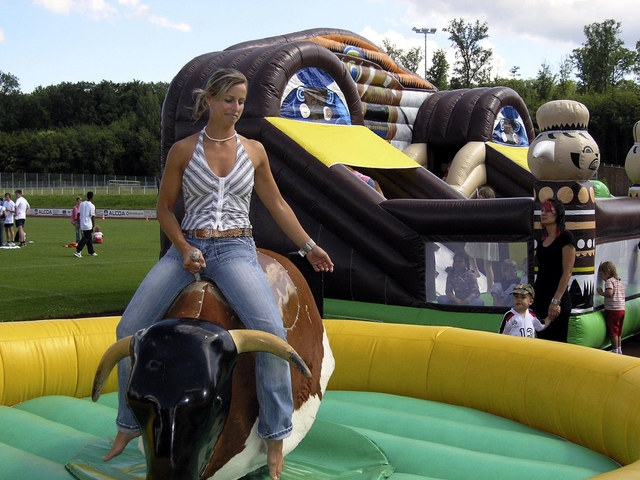 Bullriding Western Rodeo mieten