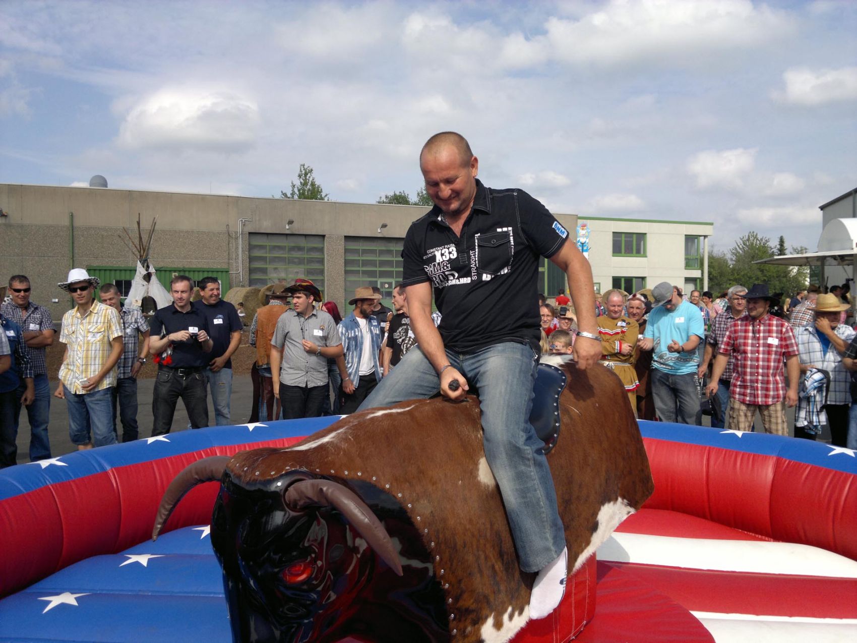 bullriding-rodeo-5m-www-eyeconcept-de-0122