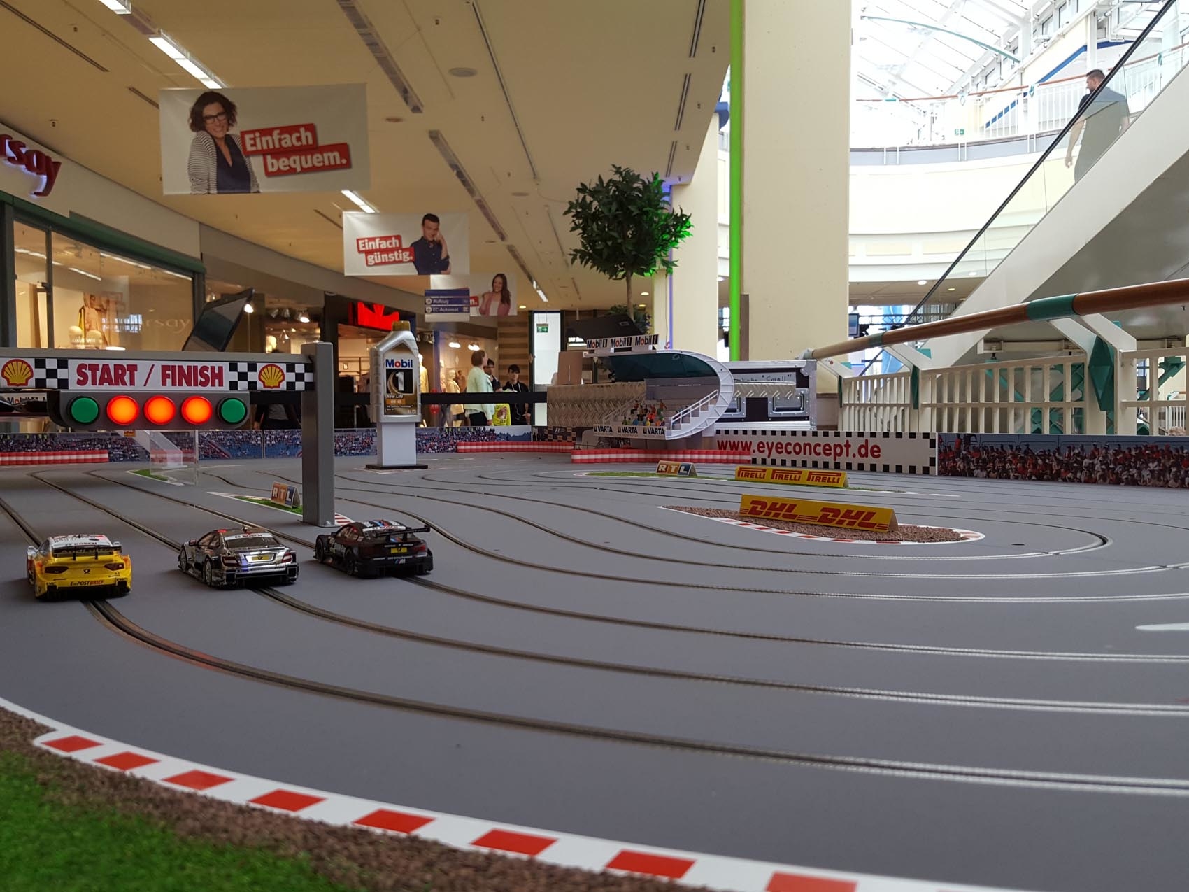 carrerabahn-small-www.eyeconcept.de_1709001