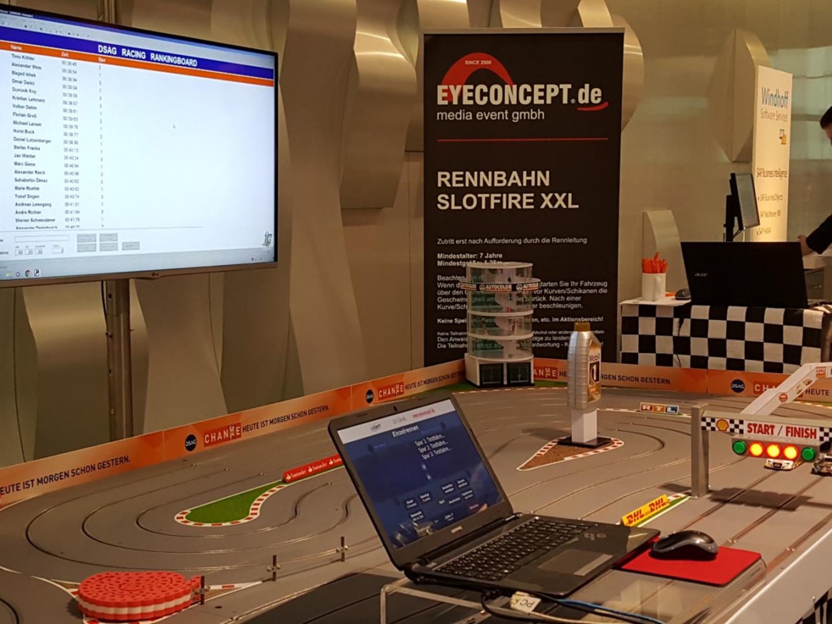 slotfire-carrerabahn-340-x-190-www-eyeconcept-de-065