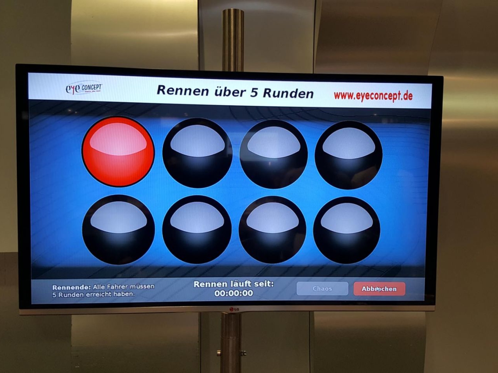 slotfire-carrerabahn-340-x-190-www-eyeconcept-de-07