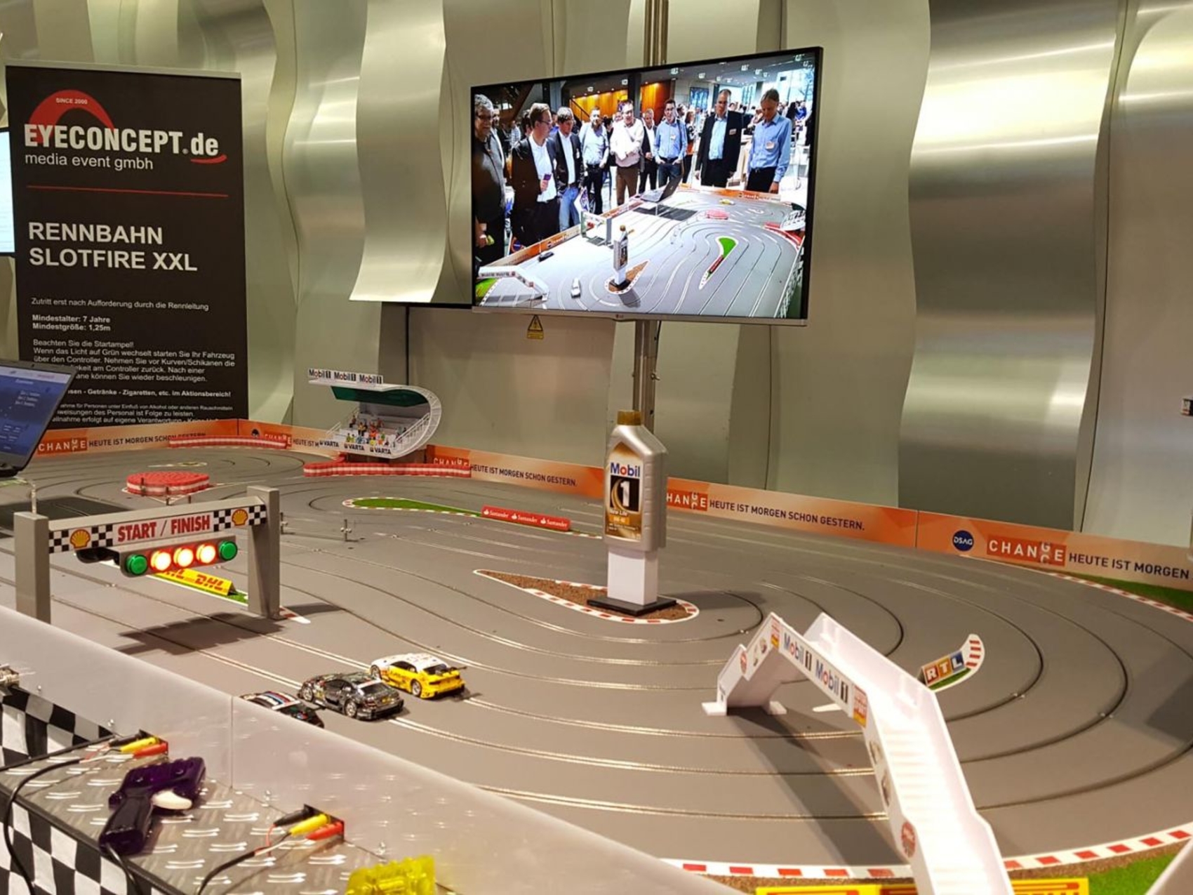 slotfire-carrerabahn-340-x-190-www-eyeconcept-de-072