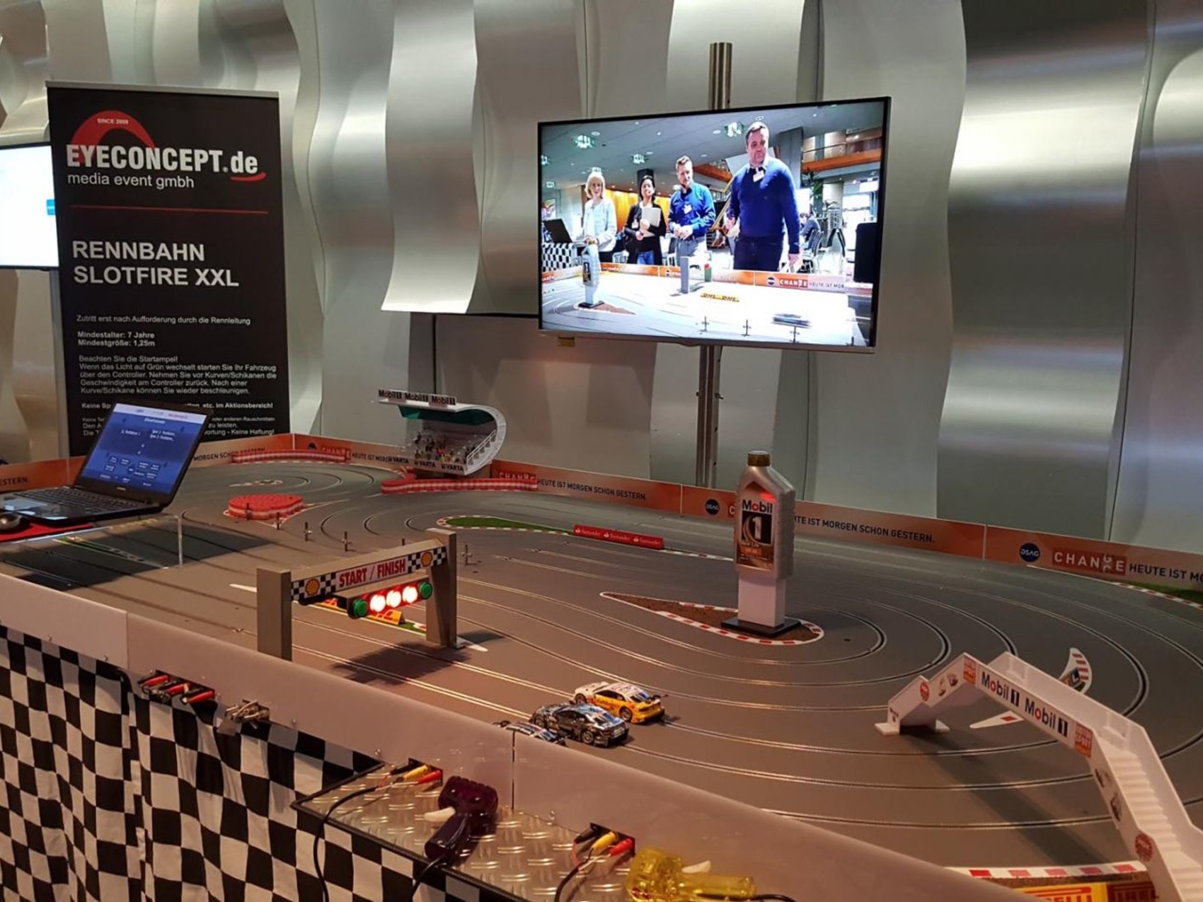 slotfire-carrerabahn-340-x-190-www-eyeconcept-de-078