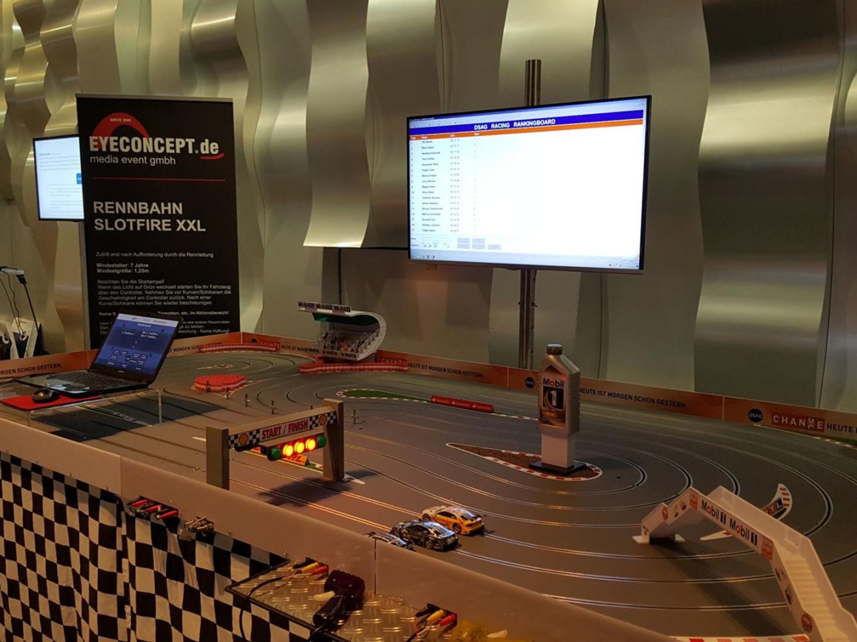 slotfire-carrerabahn-340-x-190-www-eyeconcept-de-079