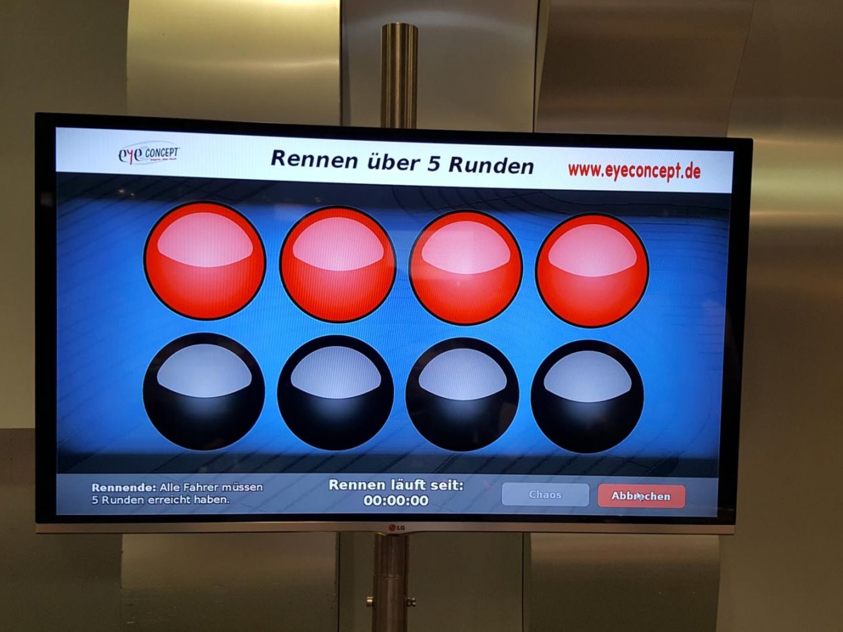 slotfire-carrerabahn-340-x-190-www-eyeconcept-de-10