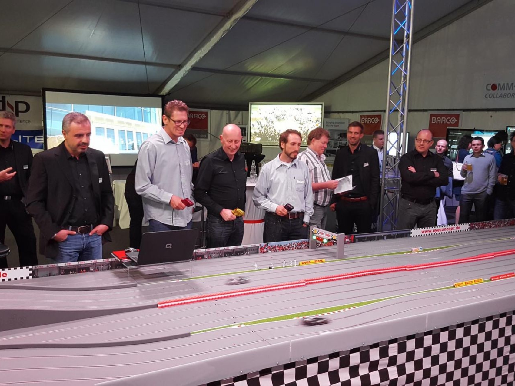 carrerabahn-slotfire-xxl-www-eyeconcept-de-2019