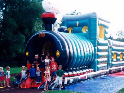 Choo-Choo Train (Riesenhüpfburg) mieten