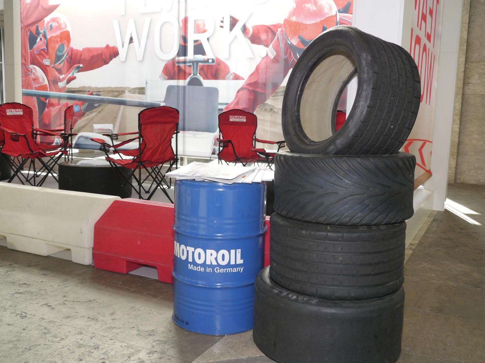 motorsport-deko-boxengasse-www-eyeconcept-de-1410012