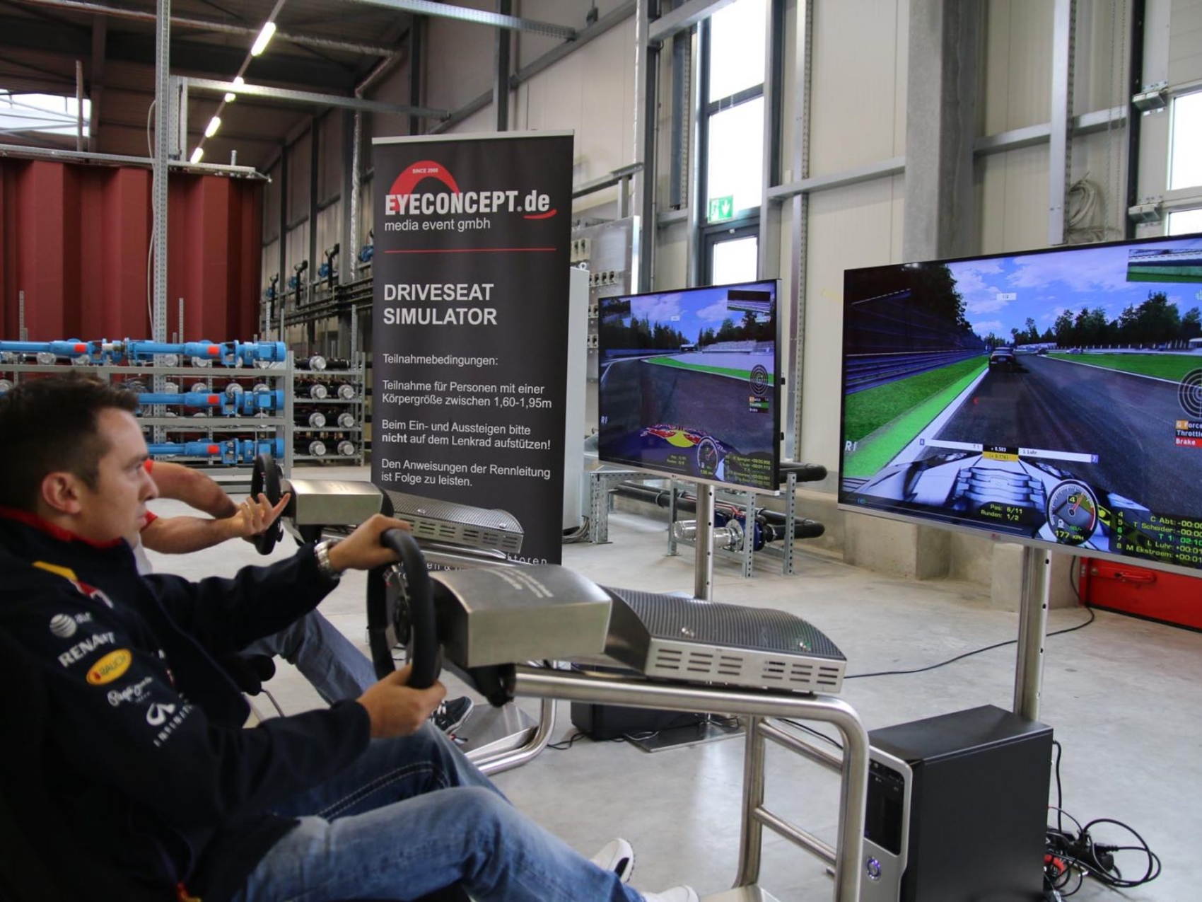 01-driveseatsimulator-dtm-151010