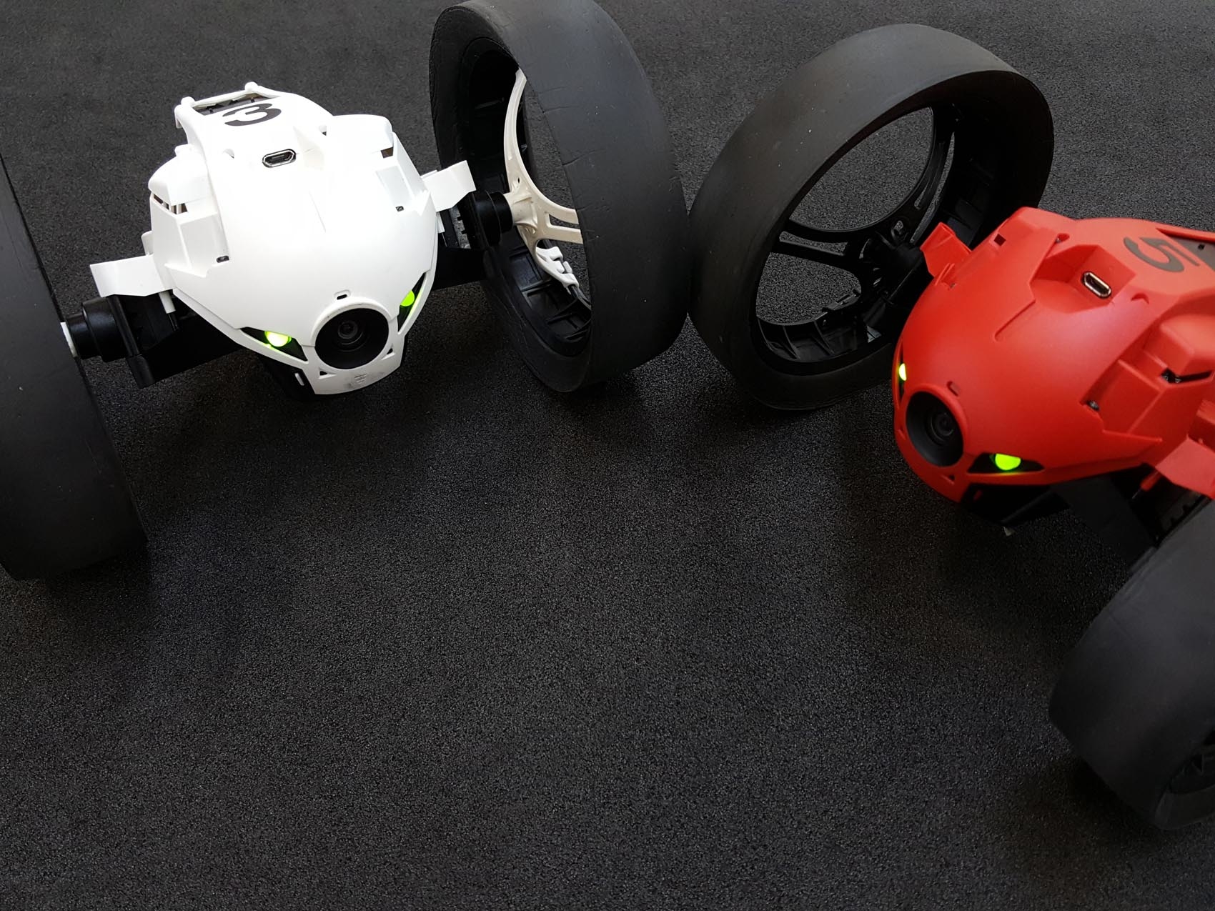 drone-soccer-billard_www.eyeconcept.de_003f