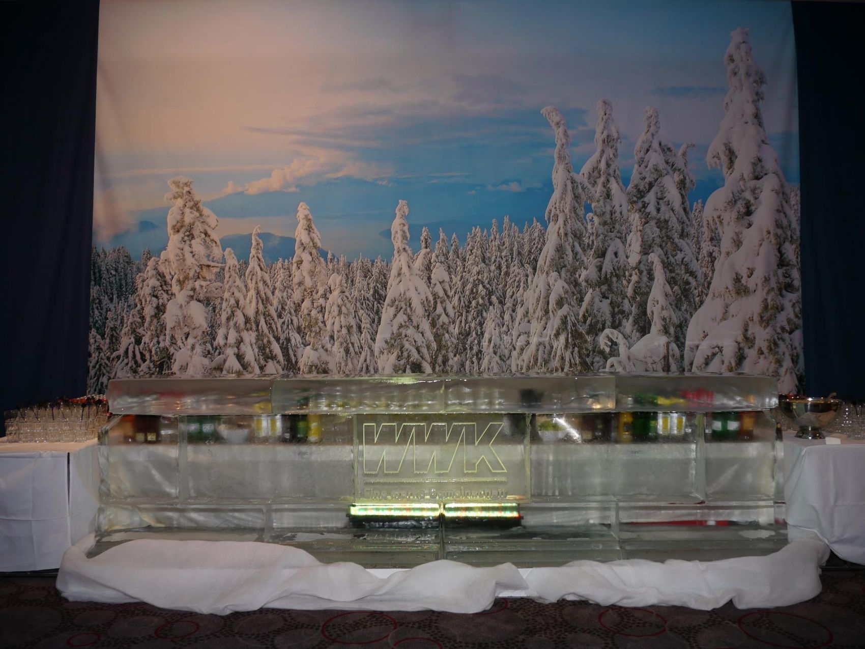 eisbar-cocktailbar-klareistheke-002