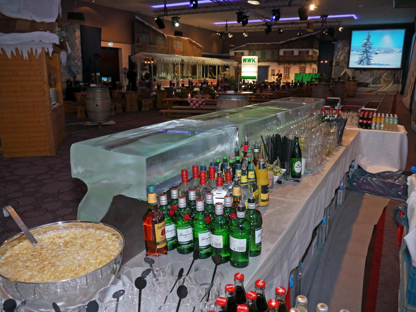 eisbar-cocktailbar-klareistheke-006