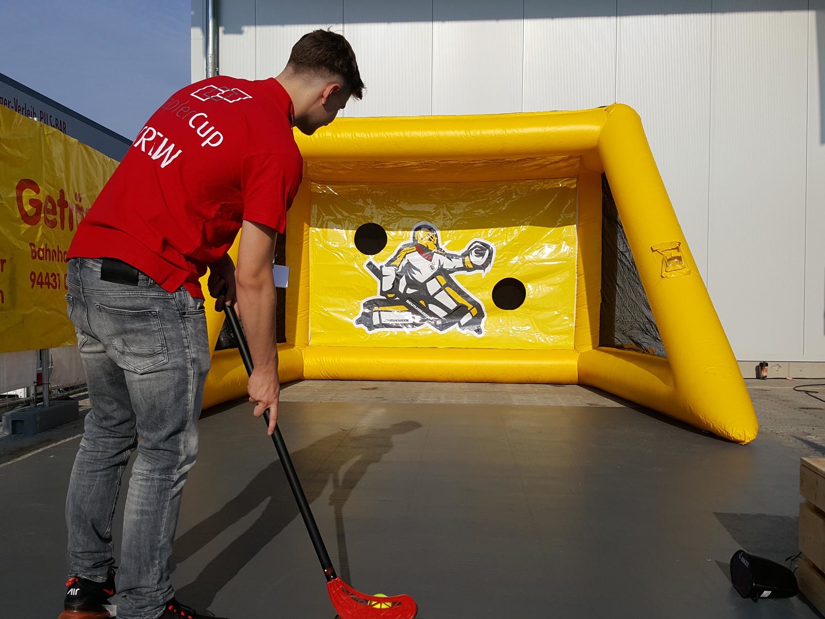 eishockeytor-gelb_002