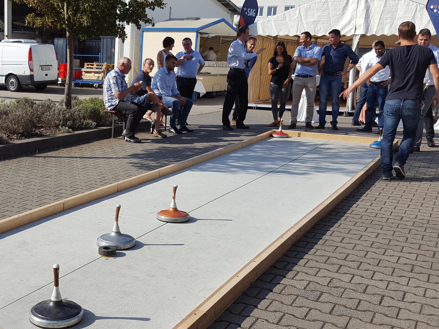 08-eisstockbahn-www.eyeconcept.de