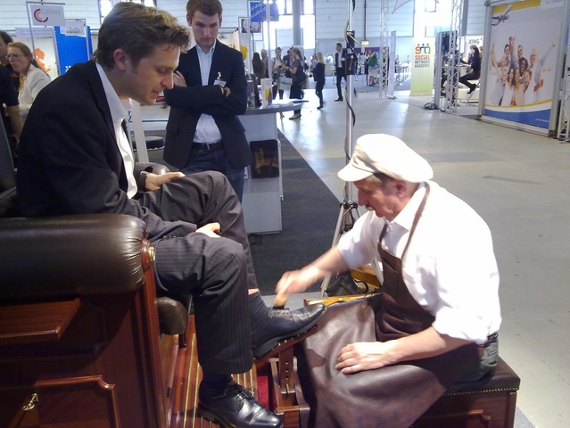 Event-Schuhputzer Shoe Shine Aktion mieten