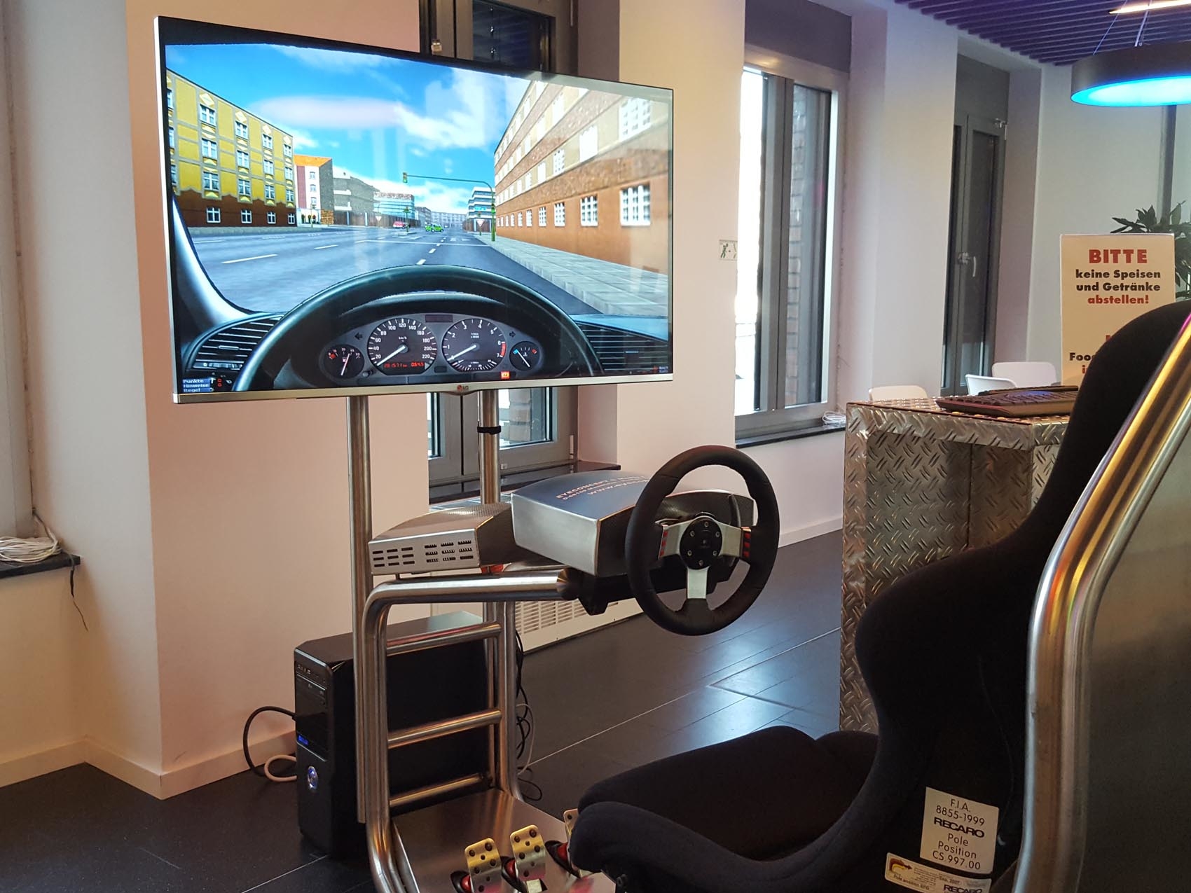 Fahrsicherheitssimulator-alkoholpraevention-www.eyeconcept.de_1707016