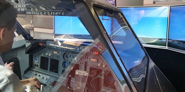 Flugsimulator Mobiles Cockpit (Boeing B737-800) mieten