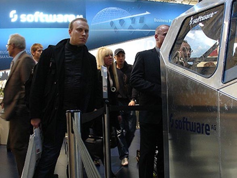 eyeconcept-flugsimulator-cockpit-014