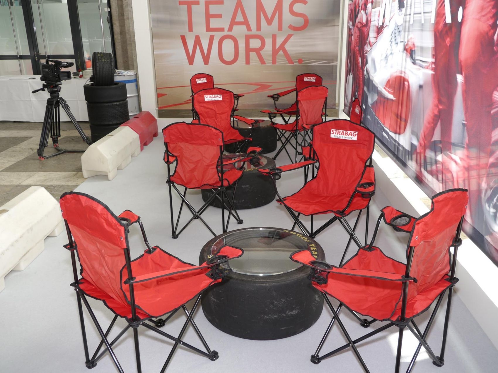 motorsport-deko-boxengasse-www-eyeconcept-de-141034