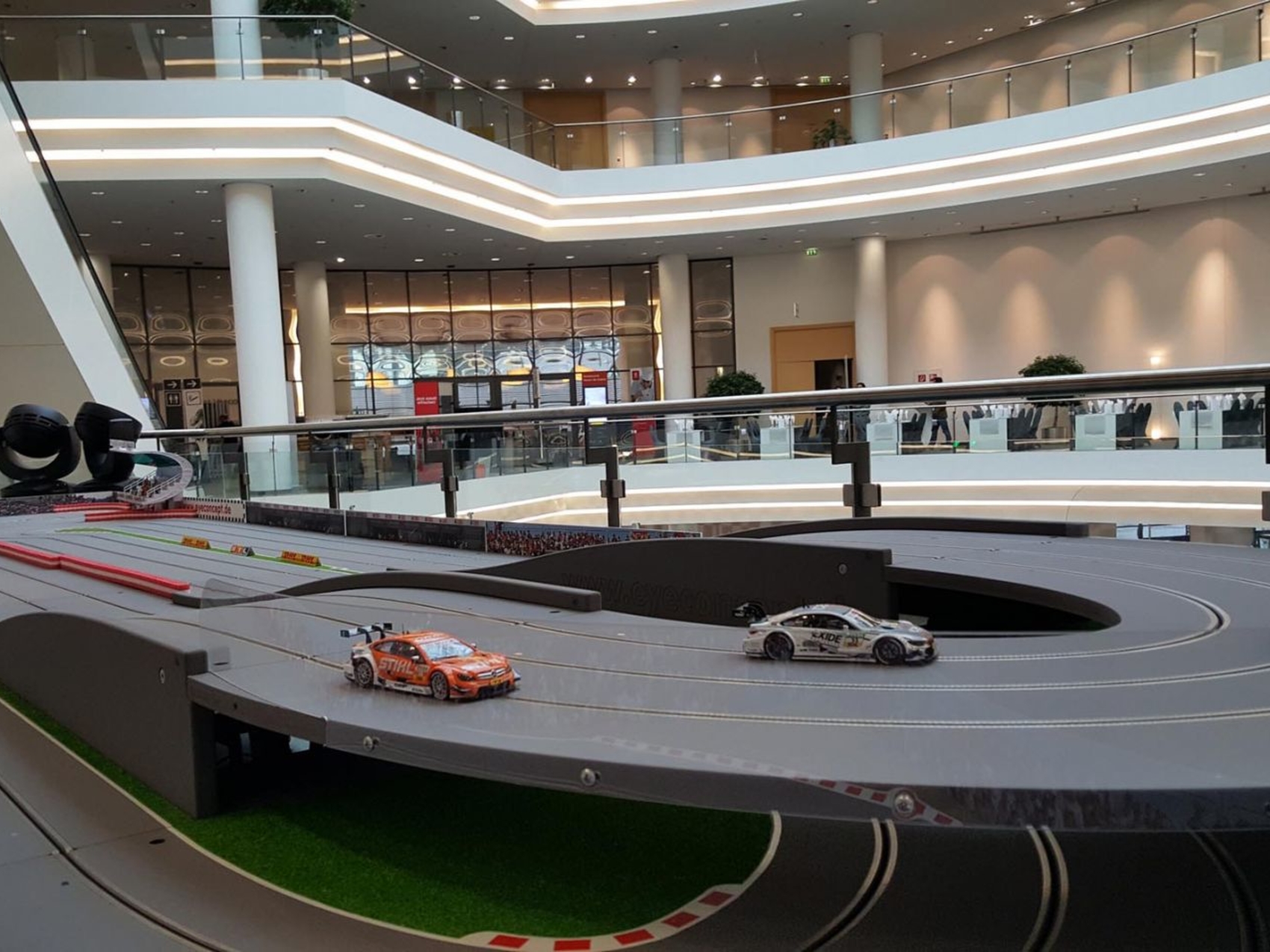 slotfire-carrerabahn-xl-www-eyeconcept-de-104