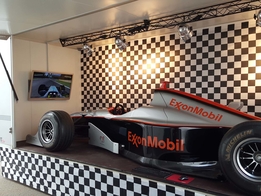 Formel 1 Simulator - wettersicher