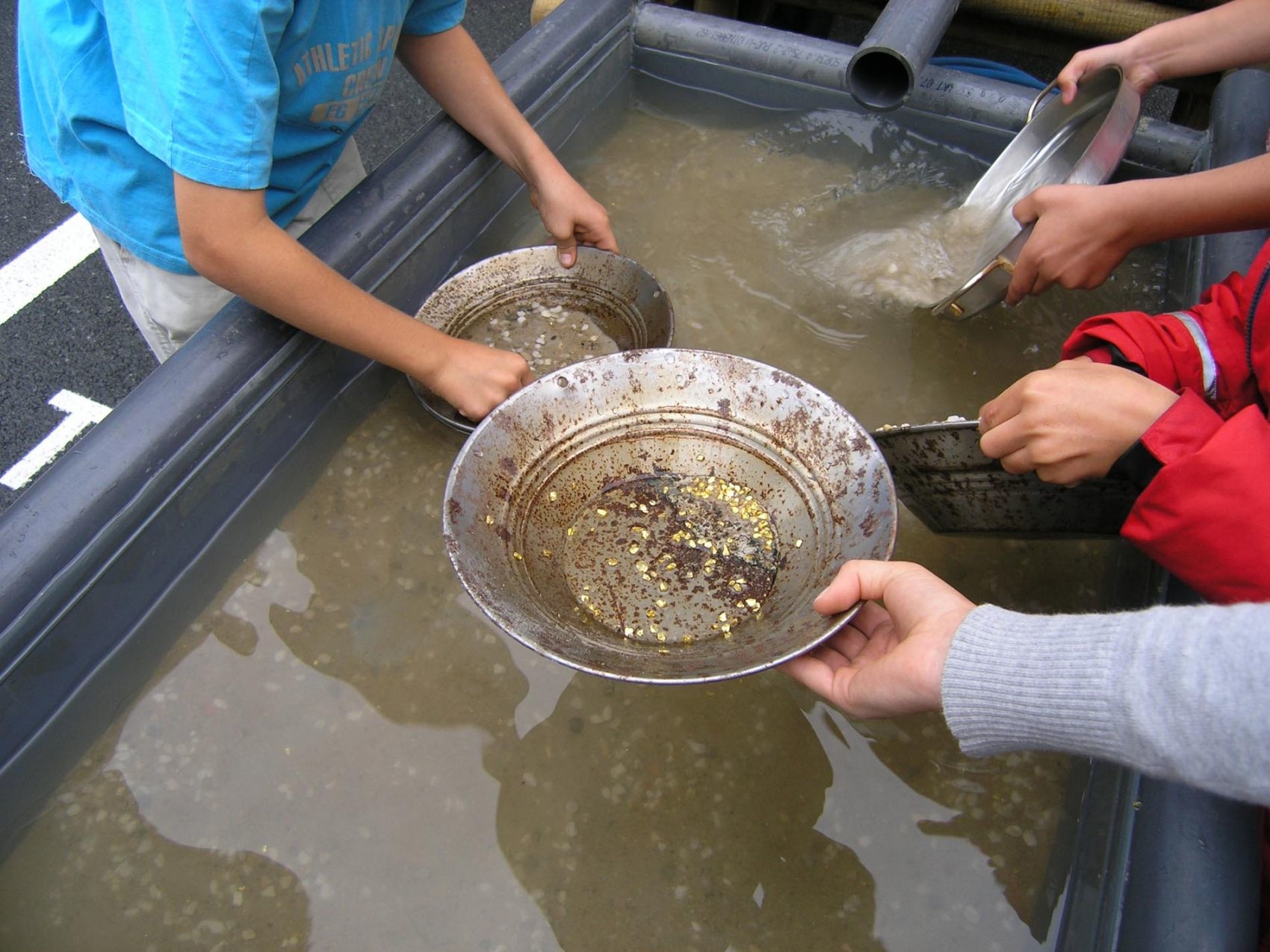 gold-waschen-www-eyeconcept-de-004