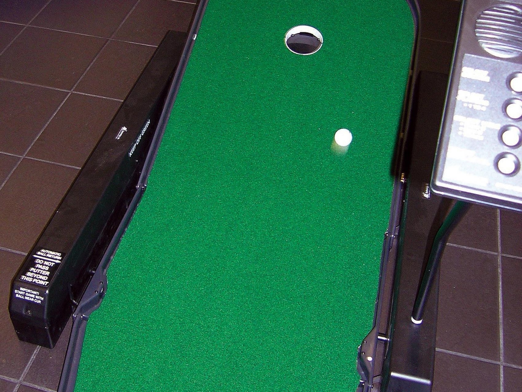 golf-putting-challenge-collage-03