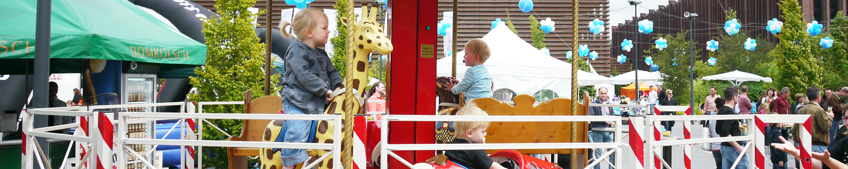 banner-nostalgie-podiumkarussell-008-rtl-sommerfest