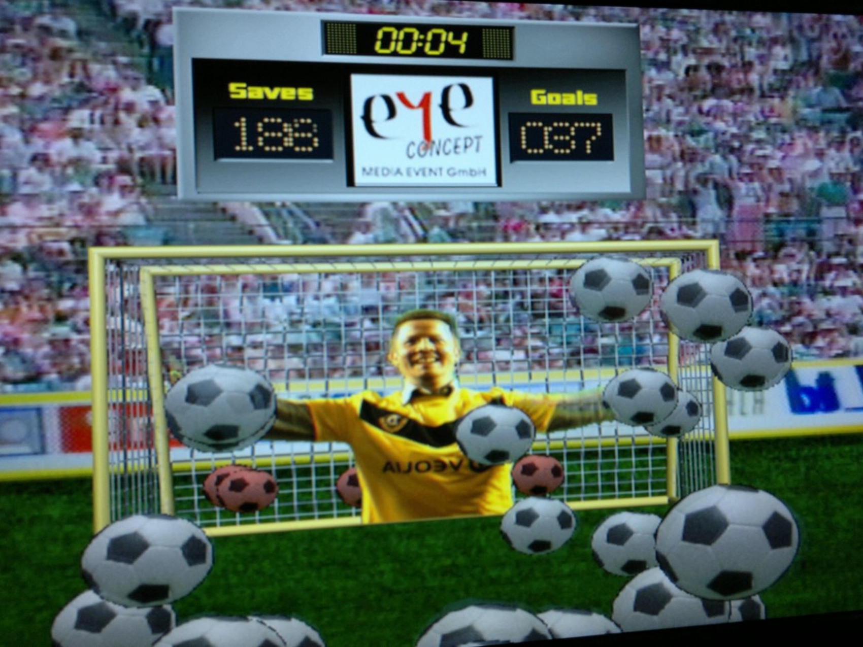 fussballsimulator-interactive-goalkeeper-www-eyeconcept-de-20141