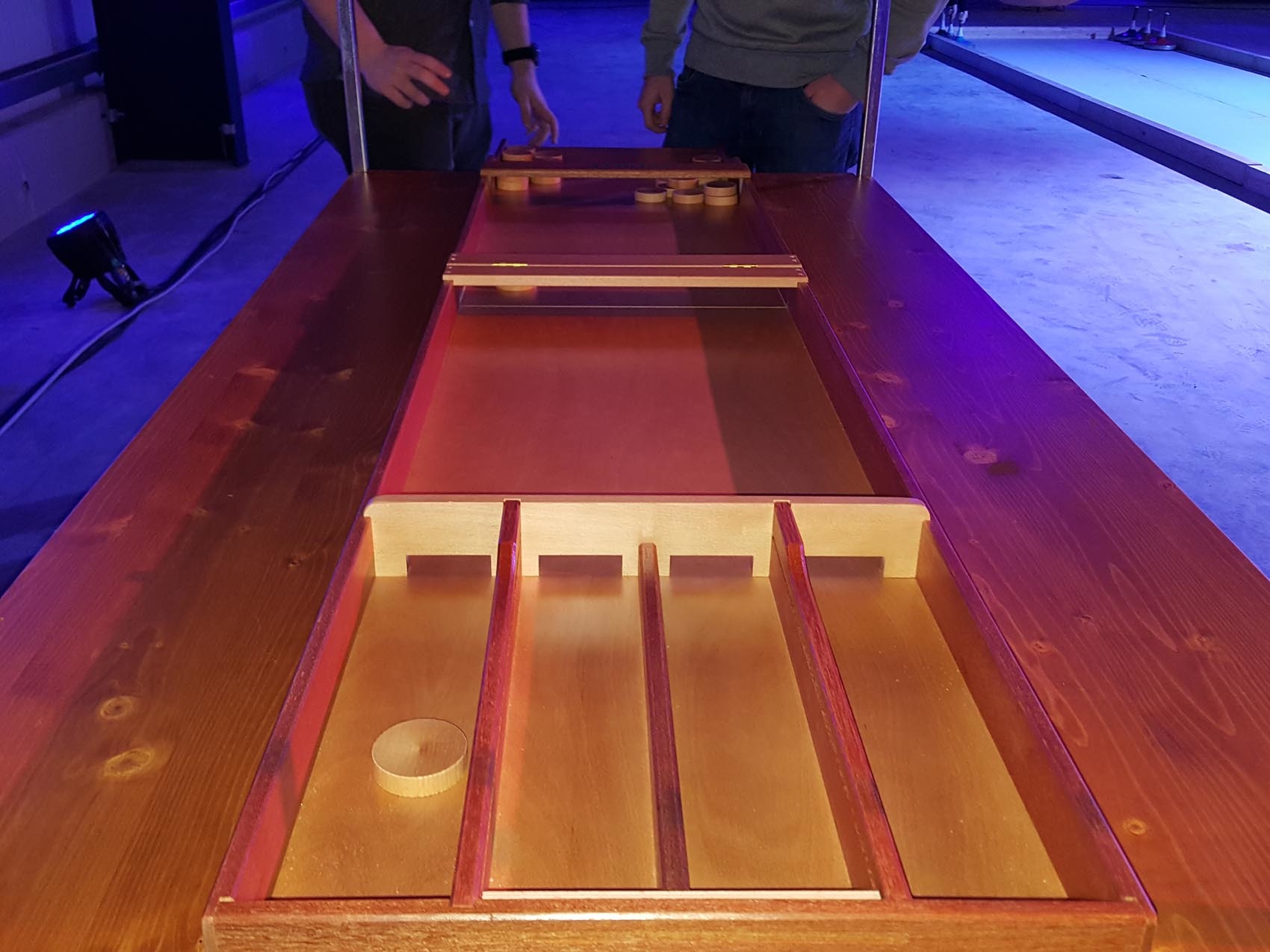 JAKKOLO SJOELBAK DUTCH SHUFFLEBOARD