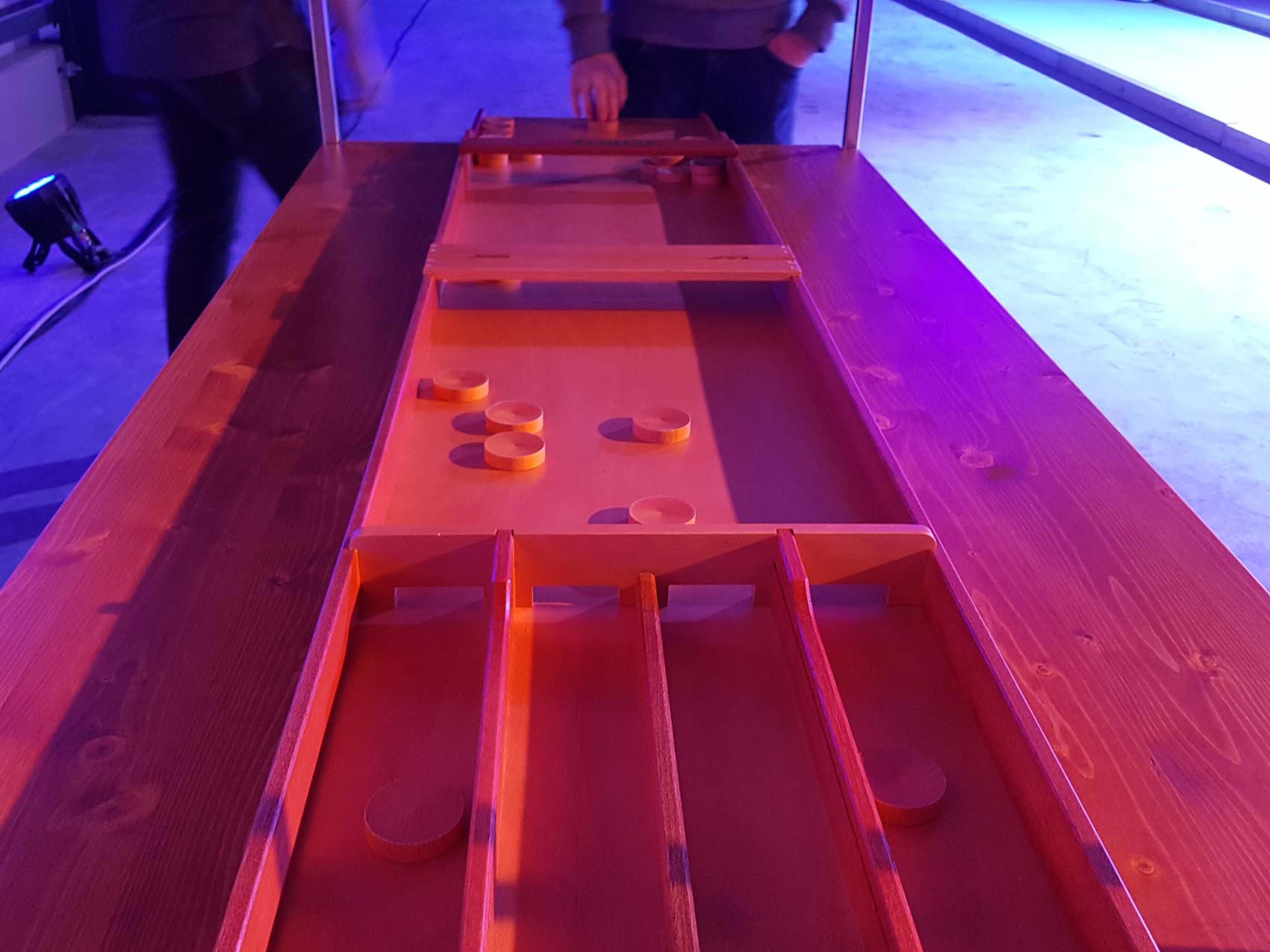Buffalo Nero Shuffleboard játékasztal