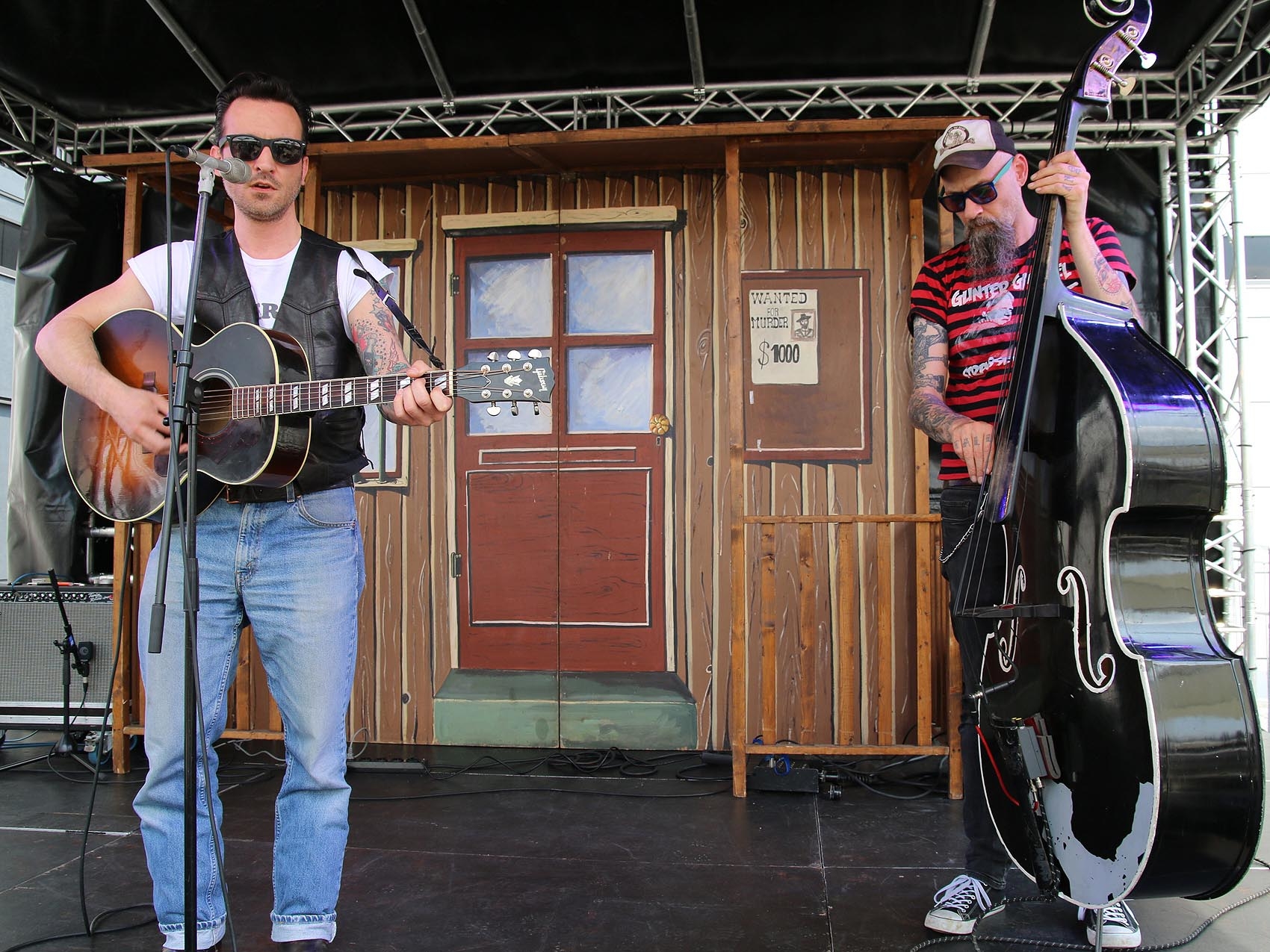 western-band-johnny-trouble_002