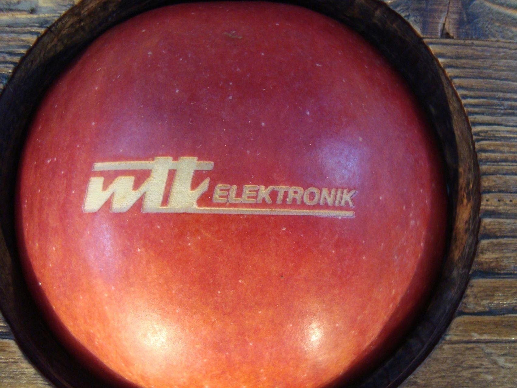 laser-logoaepfel-www-eyeconcept-de-40307