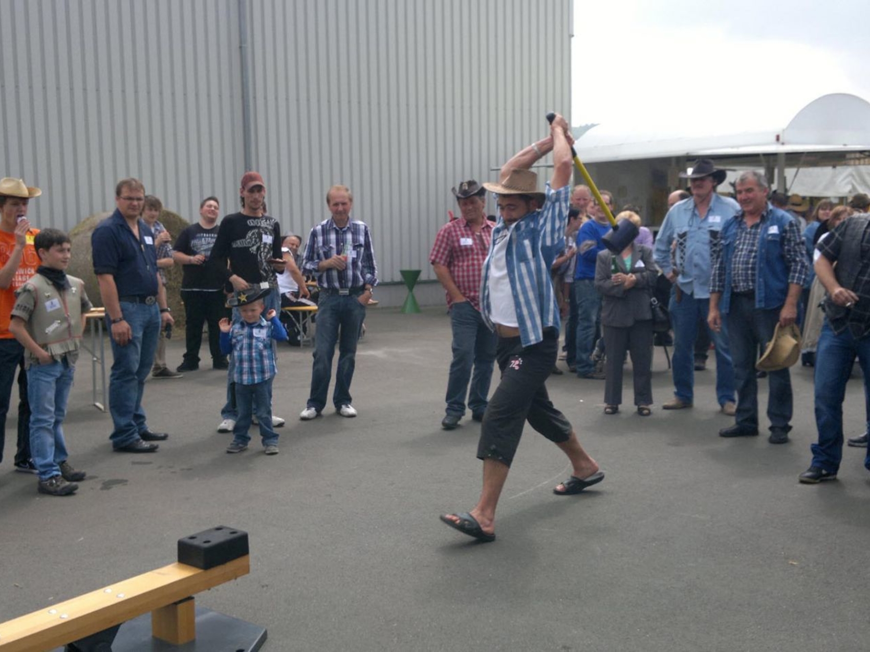 haut-den-lukas-marterpfahl-schlagen-www-eyeconcept-de-010