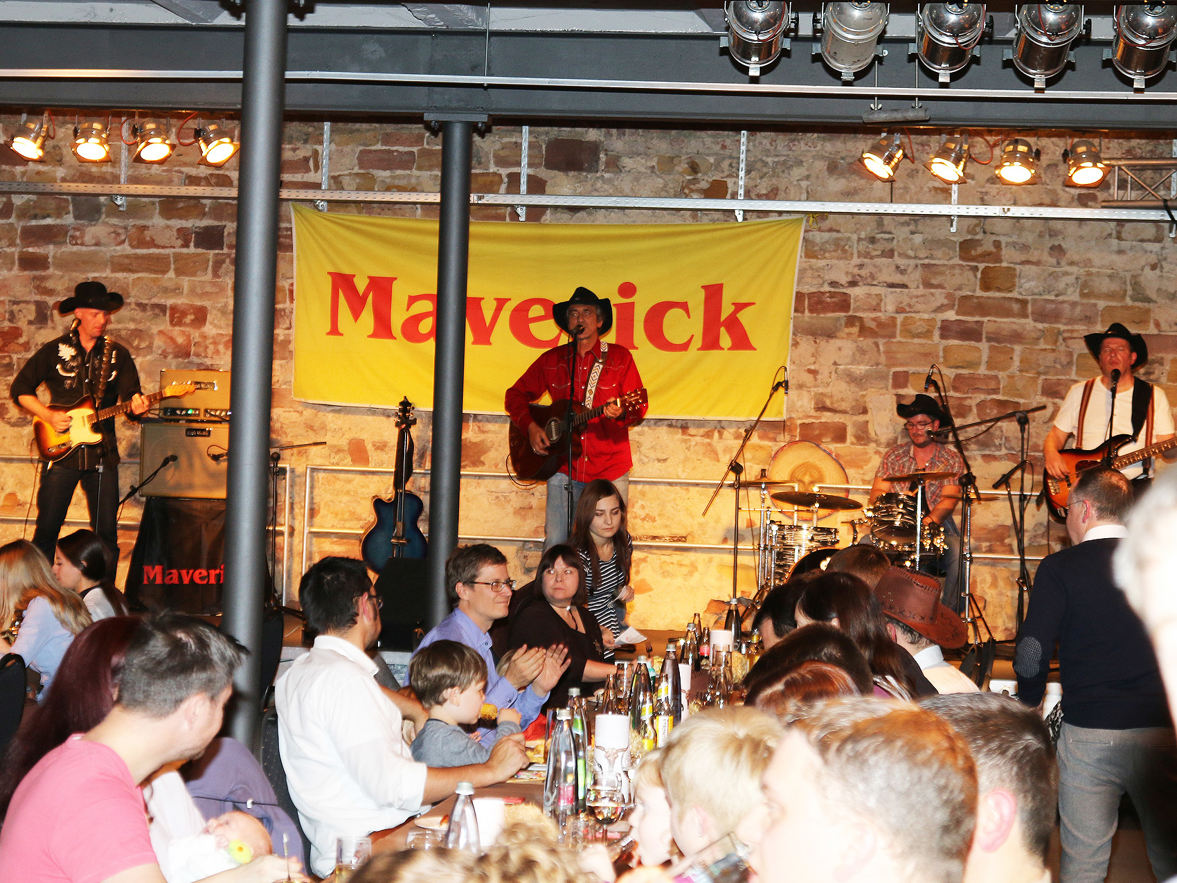 mavericks-countrband_1706