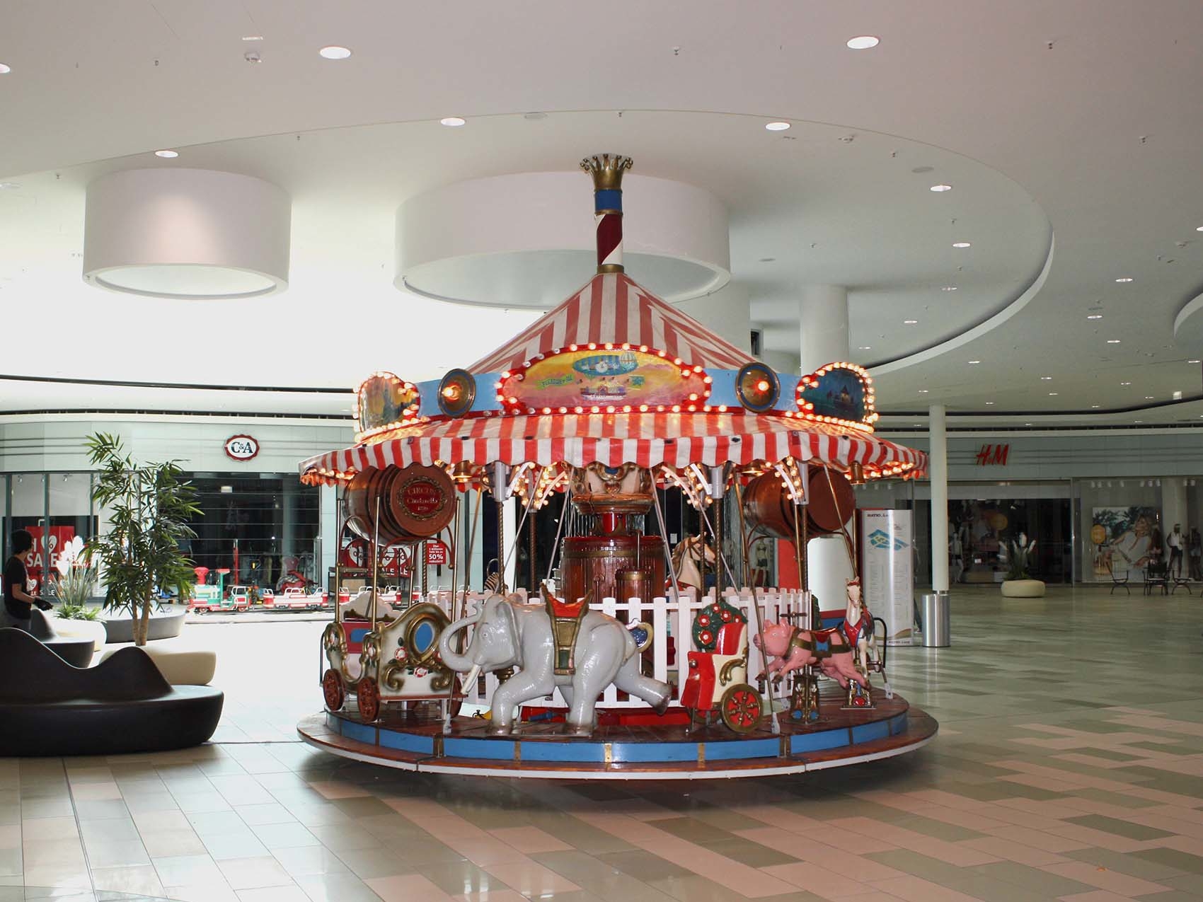 Menagerie_Karussell_zerlegbar_03