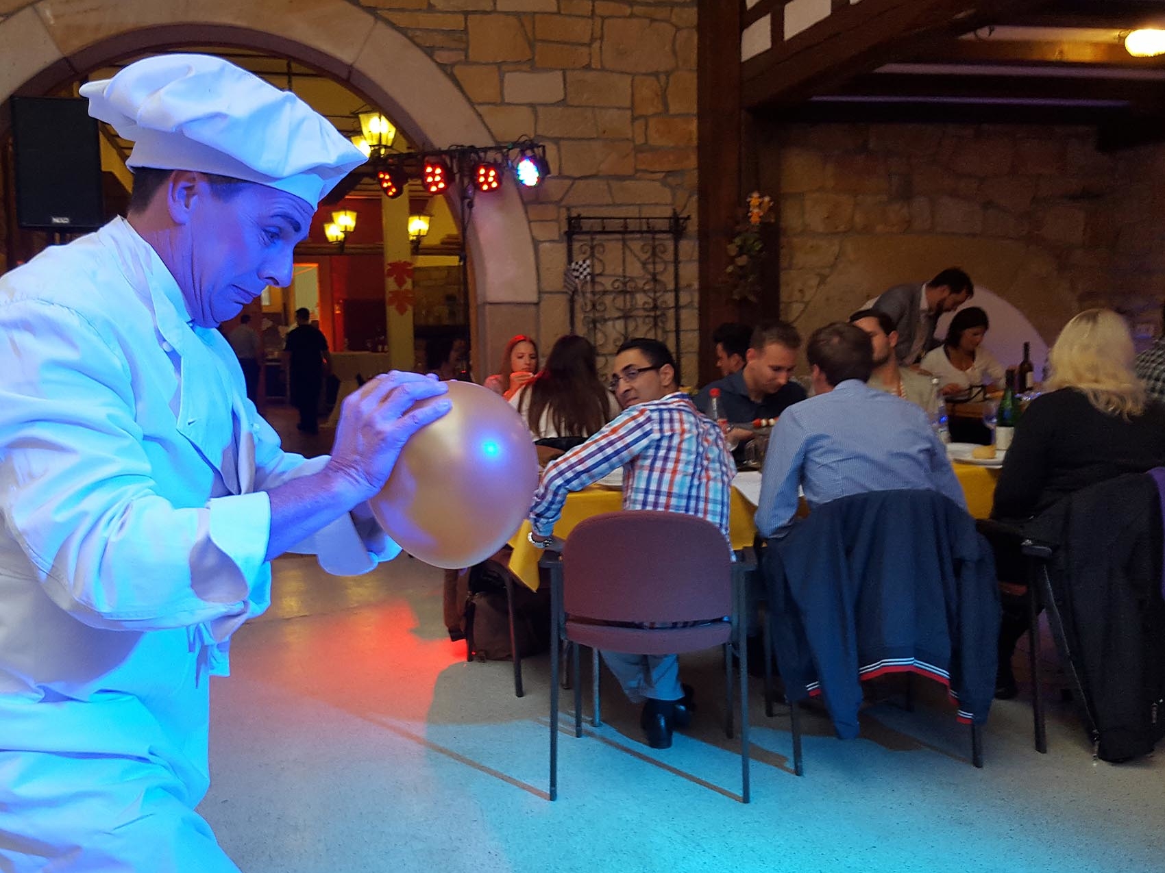 mister-he-comedy-koch-kellner_015