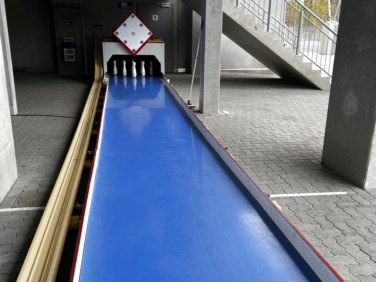 01_mobile-kegelbahn_www.eyeconcept.de_01